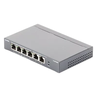 Switch PoE no administrable / 6 puertos 10/100 Mbps / 4 puertos PoE 802.3af/at / Presupuesto 67 W / Extensor hasta 250 m (820 ft) / Prioridad video