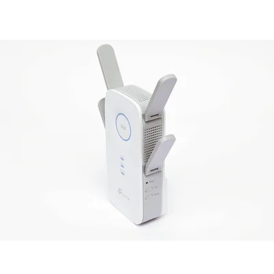 Extensor WiFi AC / 2600 Mbps / Doble banda 2.4 GHz y 5 GHz / Puerto Gigabit / 4 antenas externas